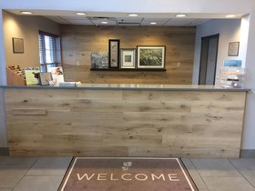 Country Inn & Suites by Radisson, Louisville East, KY