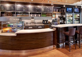 Courtyard Louisville East