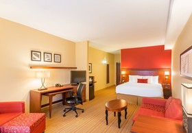 Courtyard by Marriott Louisville Northeast