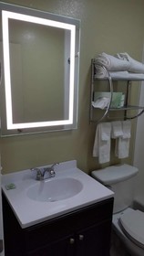 DuPont Suites