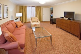Crowne Plaza Louisville Airport Expo Ctr