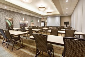 Drury Inn & Suites Louisville North