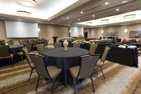 Drury Inn & Suites Louisville North