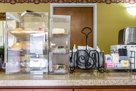 Econo Lodge Louisville