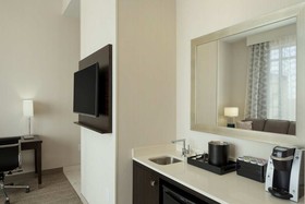 Embassy Suites by Hilton Louisville Downtown
