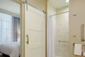 Embassy Suites by Hilton Louisville Downtown