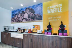 Hampton Inn & Suites by Hilton Louisville East Oxmoor