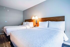 Hampton Inn & Suites by Hilton Louisville East Oxmoor