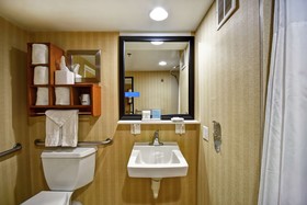 Hampton Inn Louisville Airport