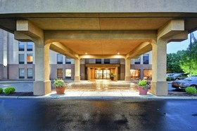 Hampton Inn Louisville Airport