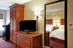 Hampton Inn Louisville Airport