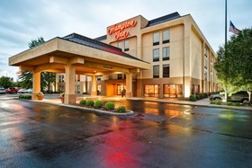 Hampton Inn Louisville Airport