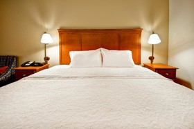 Hampton Inn Louisville Airport
