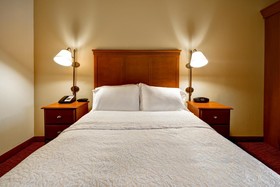 Hampton Inn Louisville Airport