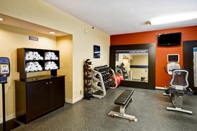 Hampton Inn Louisville Airport