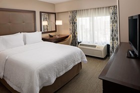 Hampton Inn Louisville Downtown