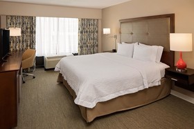 Hampton Inn Louisville Downtown