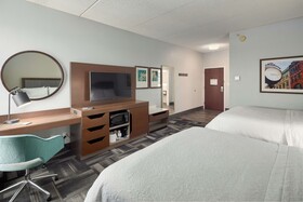 Hampton Inn Louisville Northeast