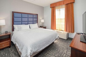 Hampton Inn Louisville Northeast