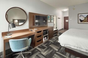 Hampton Inn Louisville Northeast