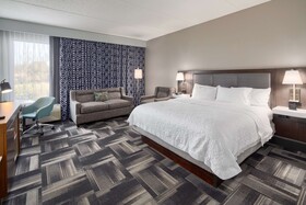 Hampton Inn Louisville Northeast