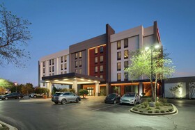Hampton Inn Louisville Northeast