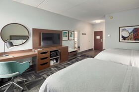 Hampton Inn Louisville Northeast