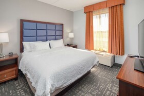 Hampton Inn Louisville Northeast