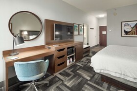 Hampton Inn Louisville Northeast