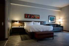Hilton Garden Inn Louisville Mall of St. Matthews