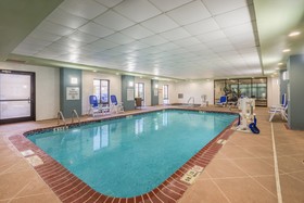 Holiday Inn Express & Suites Louisville East