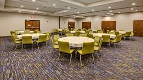Holiday Inn Express Louisville Airport Expo Center