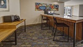 Holiday Inn Express Louisville Airport Expo Center