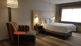 Holiday Inn Express Louisville Northeast