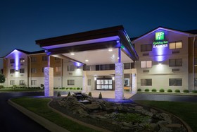 Holiday Inn Express Louisville Northeast