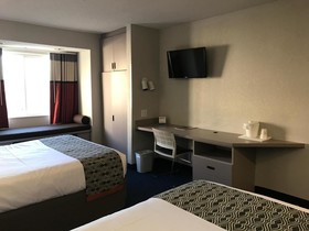 Microtel Inn & Suites by Wyndham Louisville East