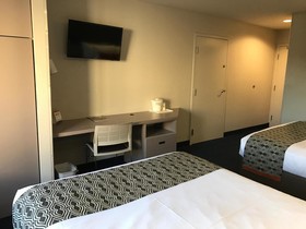 Microtel Inn & Suites by Wyndham Louisville East