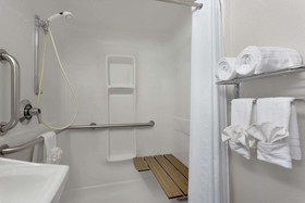 Microtel Inn & Suites by Wyndham Louisville East