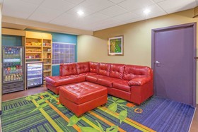 Comfort Inn & Suites Louisville Airport Fair & Expo