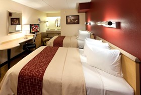Red Roof Inn Louisville East Hurstbourne