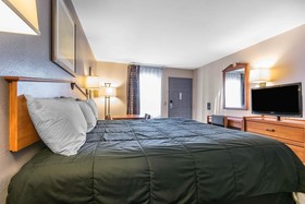 Studio 6 Suites Louisville Ky Airport Expo Center
