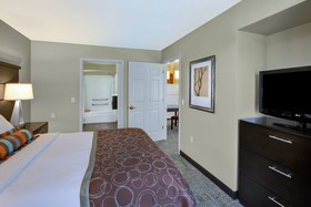 Staybridge Suites Louisville-East