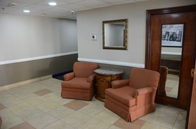 Super 8 by Wyndham Louisville/Expo Center