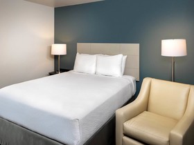 Extended Stay America Select Suites Louisville Airport