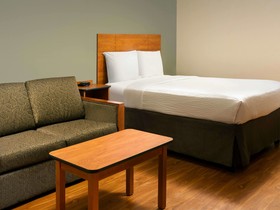 WoodSpring Suites Louisville Jeffersontown