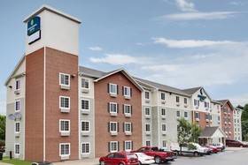 Woodspring Suites Louisville Southeast