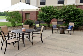 Hampton Inn & Suites Madisonville