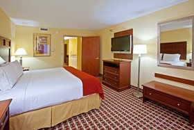 Holiday Inn Express & Suites Murray