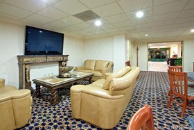 Holiday Inn Express & Suites Murray