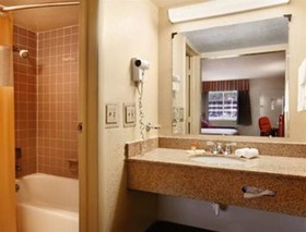 Days Inn by Wyndham Paintsville
